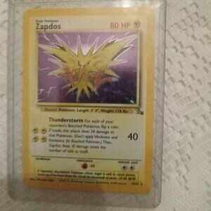 FREE MYSTERY SLEEVE -Pokemon Zapdos Fossil collector card #15/62 great condition